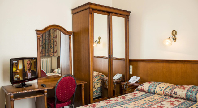 Номер Standard Hotel Continental Gare du Midi