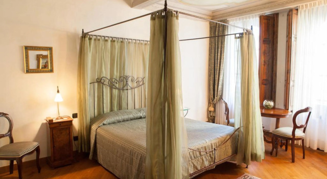 Номер Superior Boutique Hotel In Piazza Della Signoria