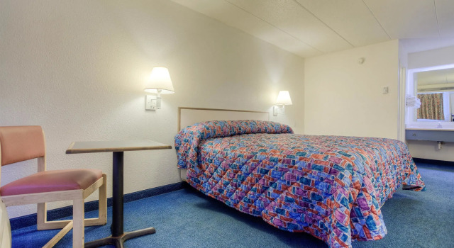 Двухместный номер Standard Motel 6-Knoxville, TN - North