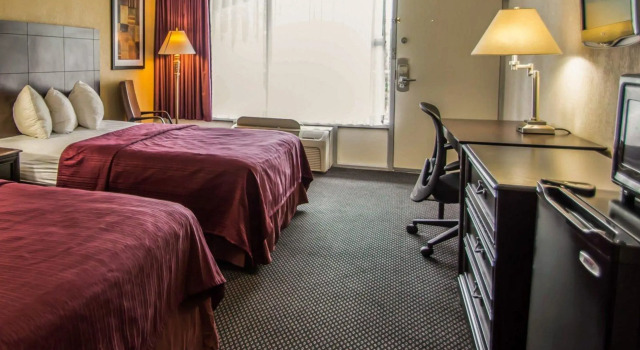 Четырёхместный номер Standard Quality Inn Alachua - Gainesville Area
