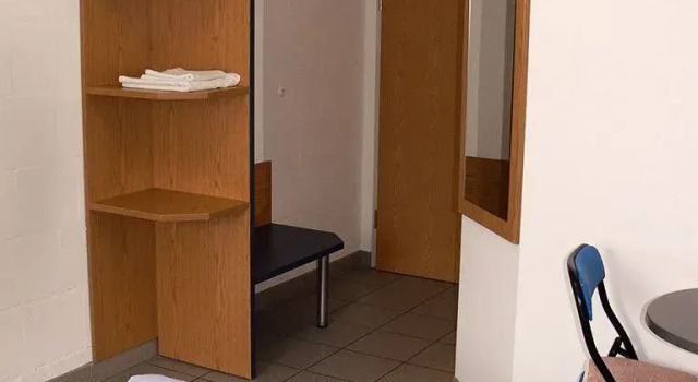 Трёхместный номер Standard Hotel Drei König- Ihr Transithotel