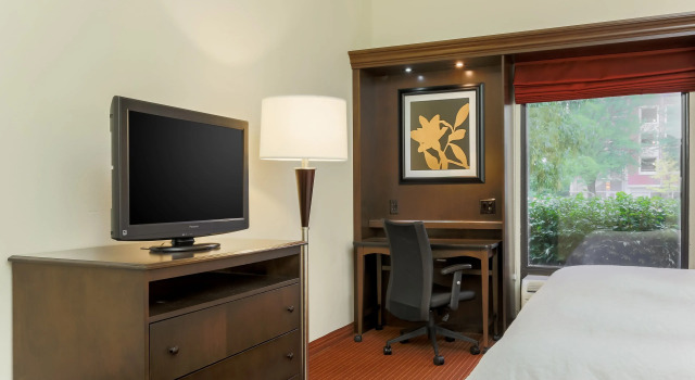 Двухместный номер Standard Hampton Inn Champaign/Urbana