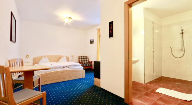 Номер Economy Hotel Berghang