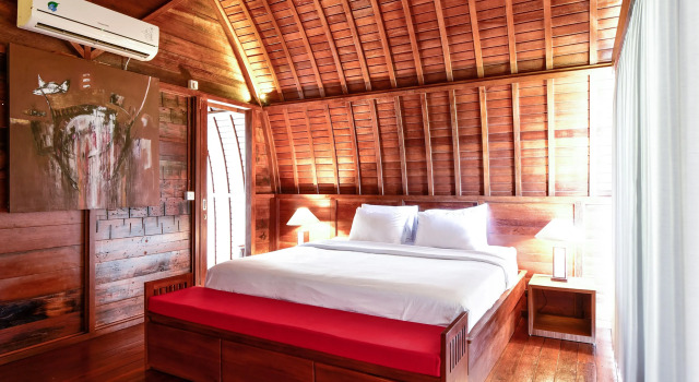 Вилла The Lumbung Wood Villa