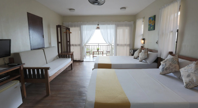 Номер Royal Palm Beach Resort