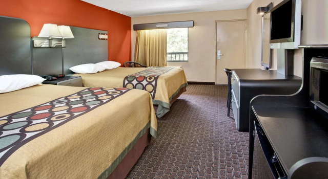 Четырёхместный номер Standard Super 8 by Wyndham Kissimmee/Maingate/Orlando Area