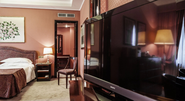 Полулюкс Отель Doria Grand Hotel