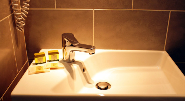 Трёхместный номер Standard Hôtel Edmond Rostand