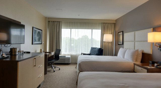 Четырёхместный номер Standard Doubletree by Hilton Hotel Williamsburg
