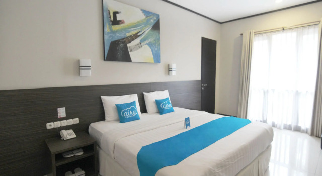 Номер Deluxe Airy Sukasari Setrasari Raya 10 Bandung