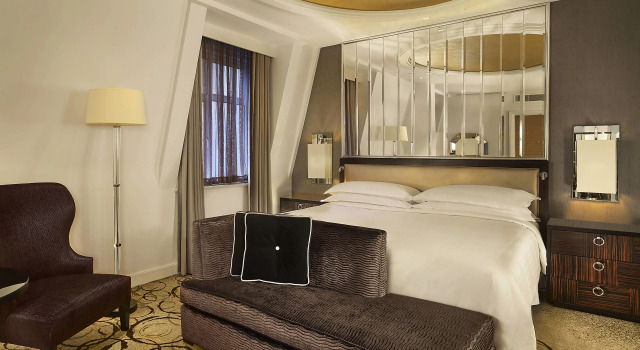 Двухместный клубный номер Sheraton Grand London Park Lane