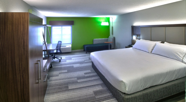 Двухместный номер Standard Holiday Inn Express & Suites Evansville North by IHG