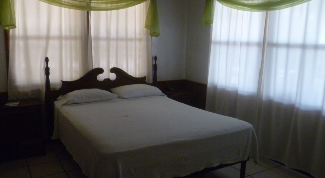 Апартаменты Standard Fosters West Bay Resort