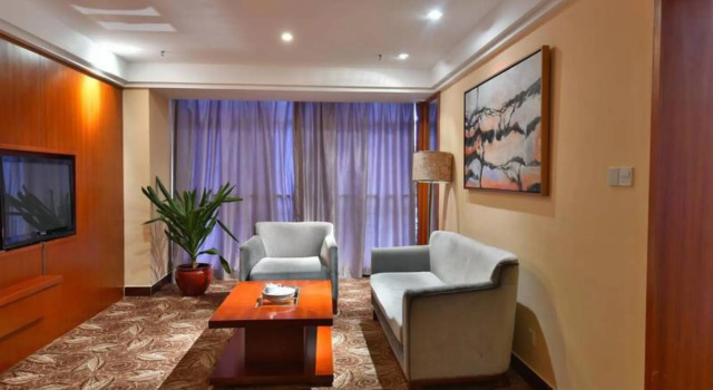 Люкс Deluxe Guangzhou Yunli  Hotel
