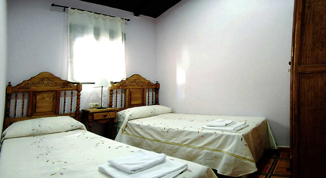 Апартаменты Apartamentos Valle del Jerte el Huerto del Cura