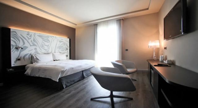 Полулюкс Hotel Franz