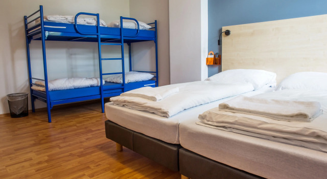 Семейный номер Standard a&o Salzburg Hauptbahnhof