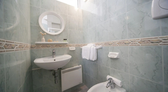 Четырёхместный номер Hotel Zurigo