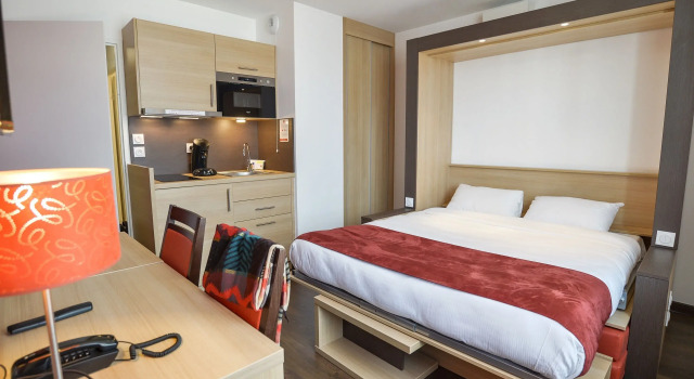 Студия Business Apparthotel Privilodges Carré de Jaude