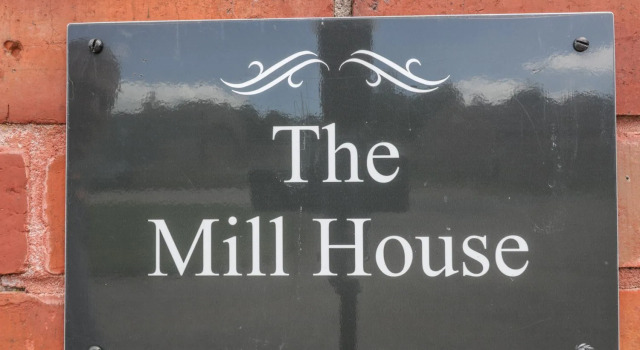 Коттедж The Mill House