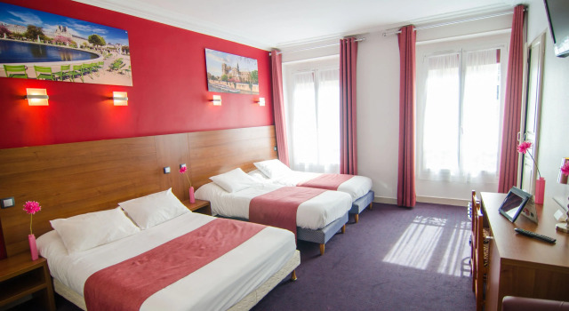 Четырёхместный номер Hotel Paris Bruxelles