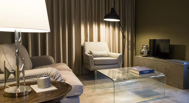 Апартаменты Цокольный этаж с 2 комнатами Unique Apartments