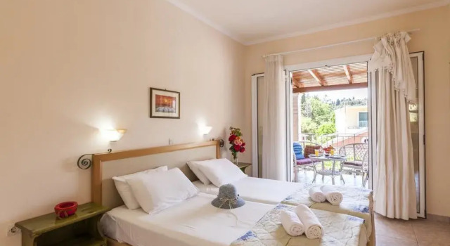 Апартаменты с балконом Georgia's Corfu Apartment
