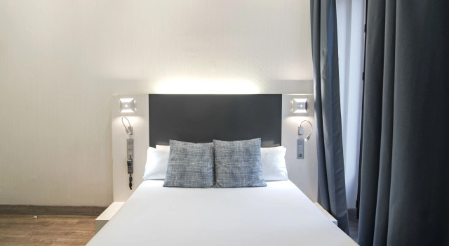 Двухместный  номер Petit Palace Canalejas Sevilla