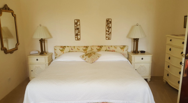 Четырёхместный люкс Executive Edgehill Manor Guest House