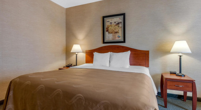 Двухместный номер Standard Quality Inn & Suites Benton - Draffenville