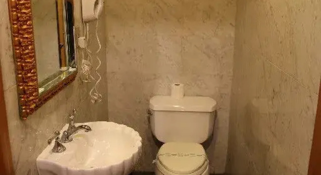 Люкс Paris Suites Hotel