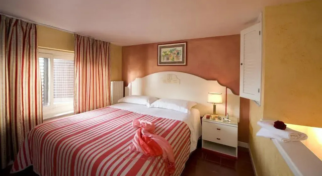 Двухместный номер Basic Hotel Joli