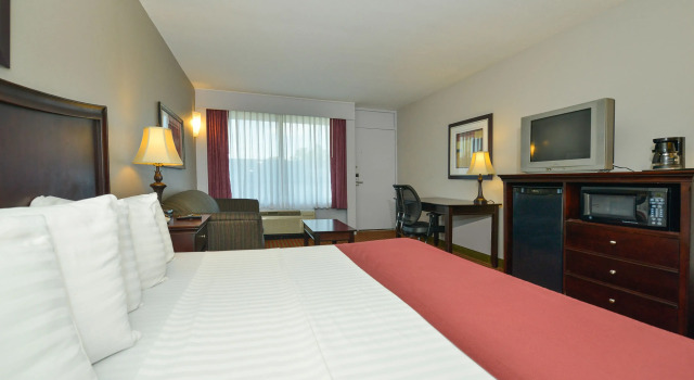 Двухместный номер Standard Lamplighter Inn & Suites Pittsburg