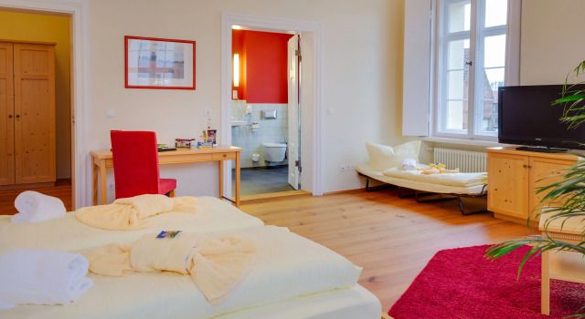 Трёхместный номер Standard Schlosshotel Fürstlich Drehna