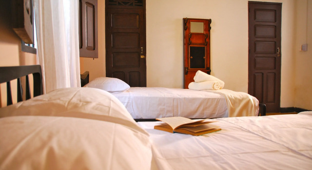 Четырёхместный номер Standard Hotel Del Parque