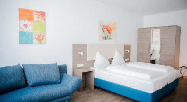 Апартаменты Comfort Haus am Dom - Apartments und Ferienwohnungen