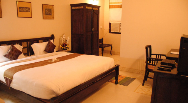 Люкс WelcomHeritage Hotel Sirsi Haveli