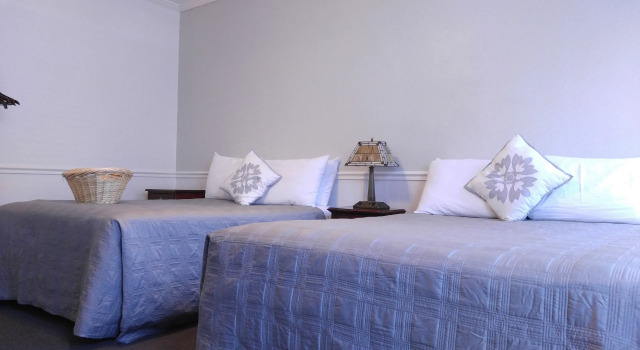 Четырёхместный номер Deluxe The Cordova Inn, a New Hotel Collection Property