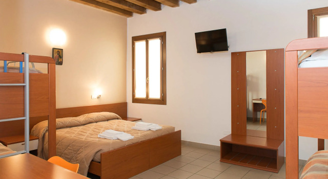 Standard Familie Zimmer Domus Clugiae
