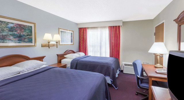 Четырёхместный номер Standard Baymont by Wyndham Lake Park Valdosta I75