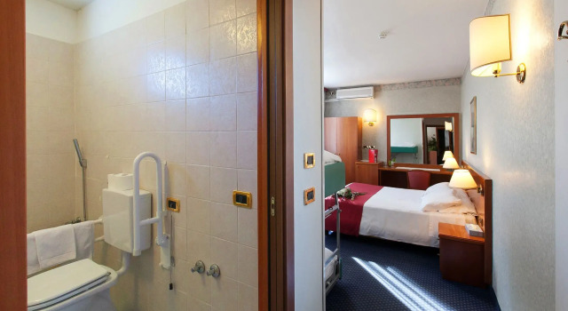 Четырёхместный номер Hotel Kappa