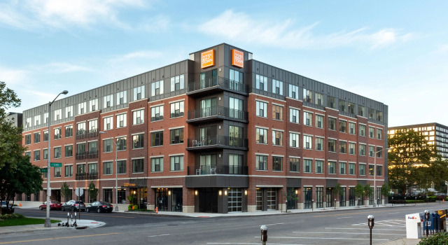 Stay Alfred at 223 E Town, Book Hotel Columbus Ohio