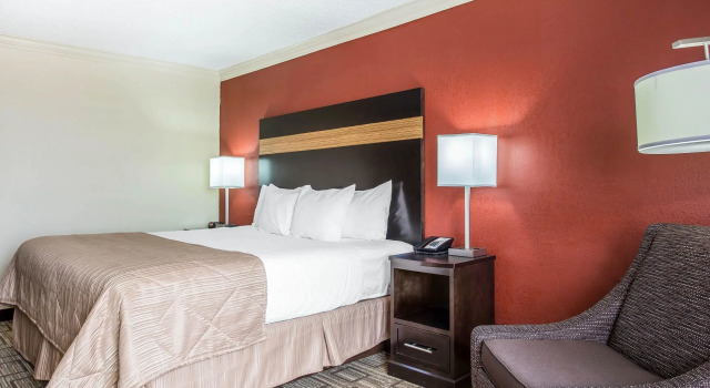 Двухместный номер Standard Clarion Hotel Fort Mill Near Amusement Park