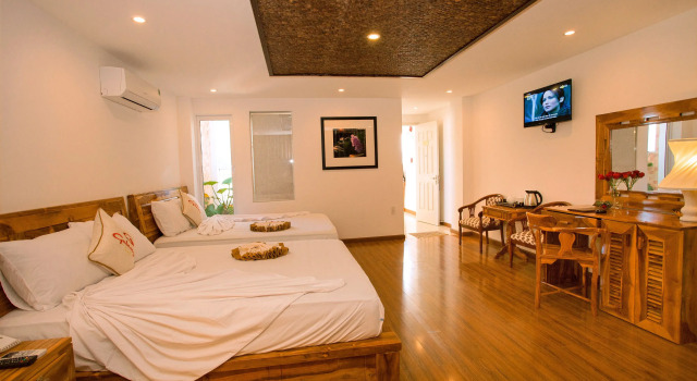 Студия с балконом Rex Hotel & Apartment