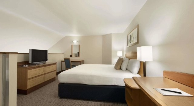 Двухместный люкс Executive Ramada by Wyndham Birmingham Solihull