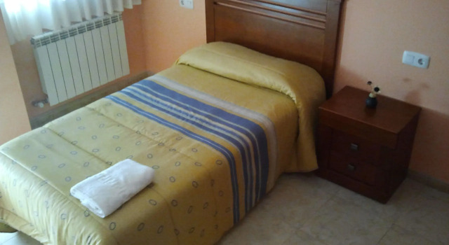 Трёхместный номер Standard HOSTAL La MARAVILLOSA DE VALDERAS