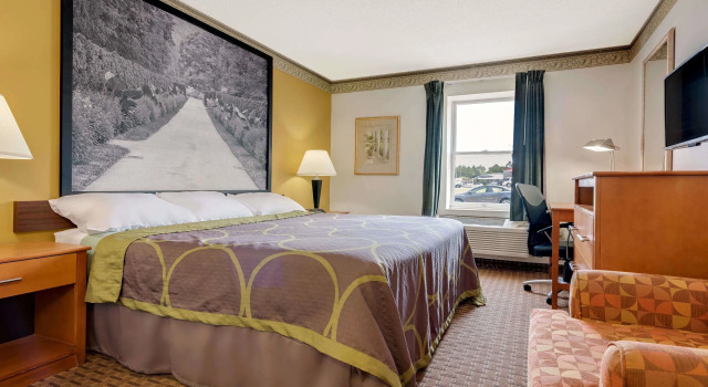 Двухместный номер Standard Super 8 by Wyndham Allentown
