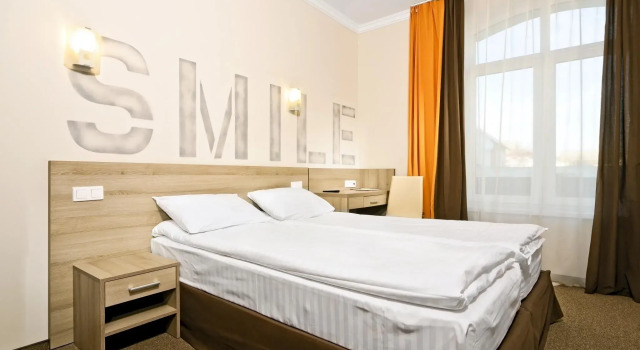 Standard Doppel Zimmer PracticOtel