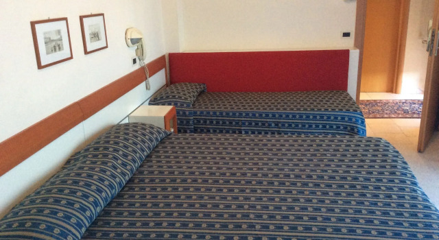 Четырёхместный номер Standard Hotel Melita