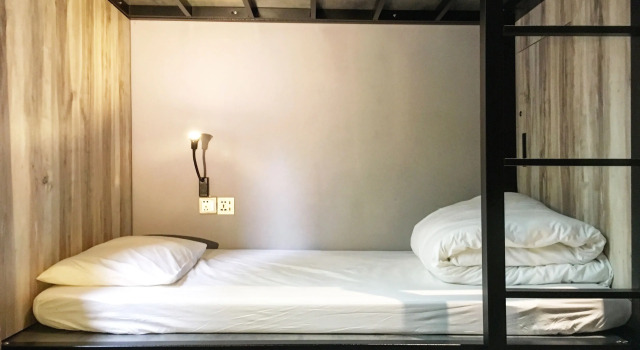 Cama em dormitório Lucky One Hostel